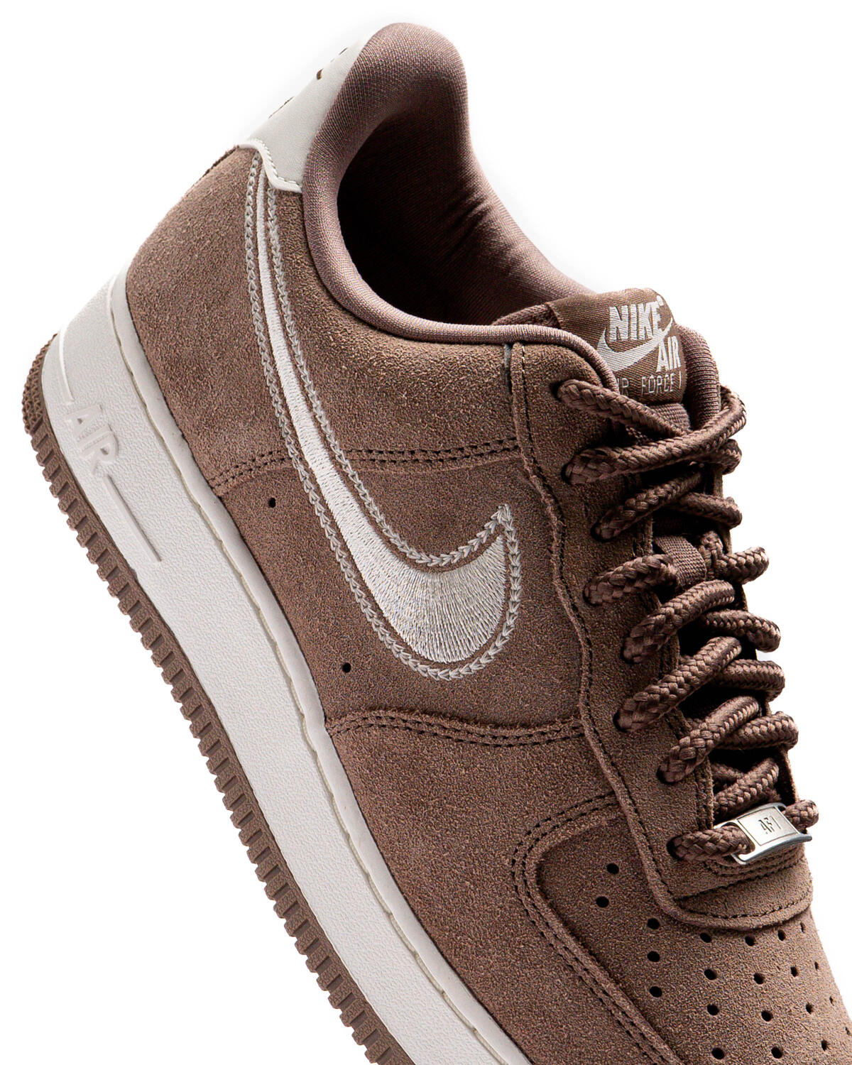 nike-air-force-1-07-lv8-mink-